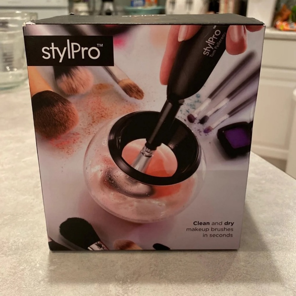 Makeup Brush Cleanser